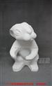 吴锦华第一件限量688号的陶瓷雕塑生肖兔