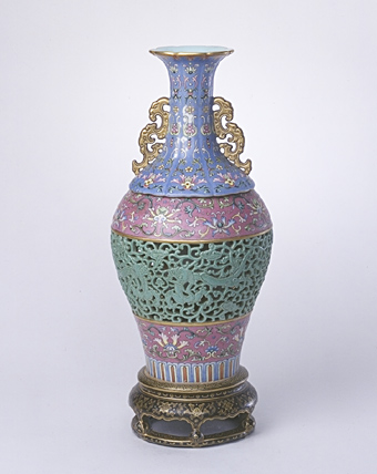 清代陶瓷欣赏1  - 丫丫 - 願朋友2009 財气牛牛