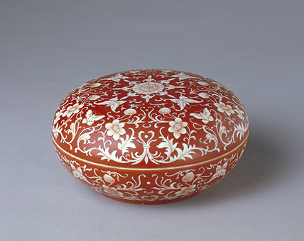 清代陶瓷欣赏3  - 丫丫 - 願朋友2009 財气牛牛