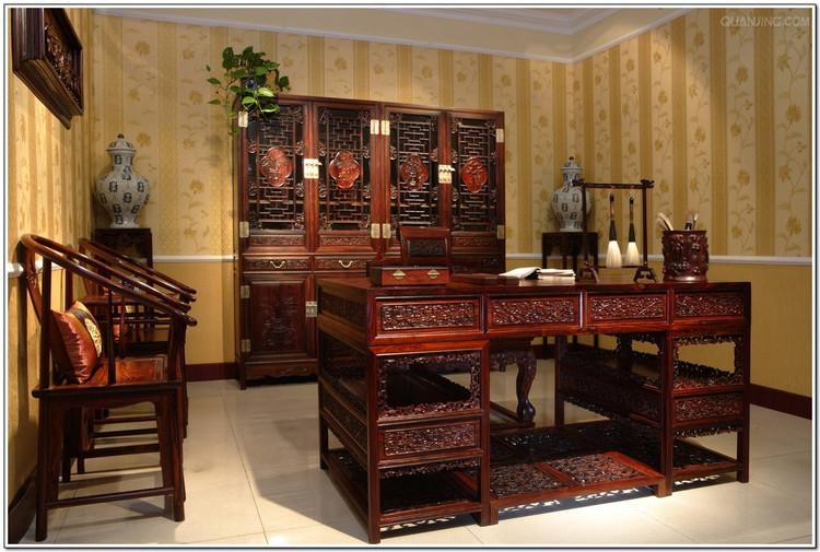 2011年03月05日 - . - .