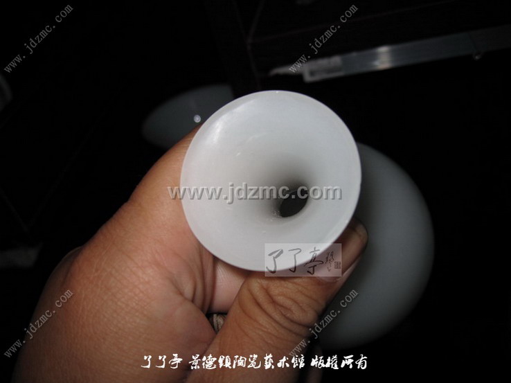 料器珐琅彩到底是啥模样