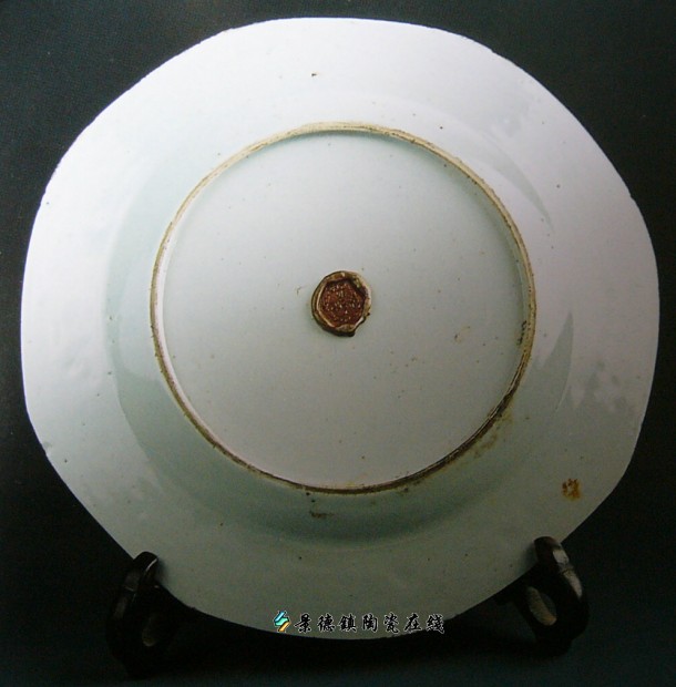 清·青花山水纹盘