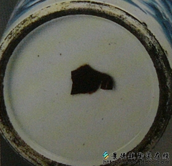 清·青花人物纹笔筒