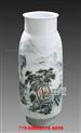 李林《天淡云闲》粉彩山水瓶 作品的大小：150件