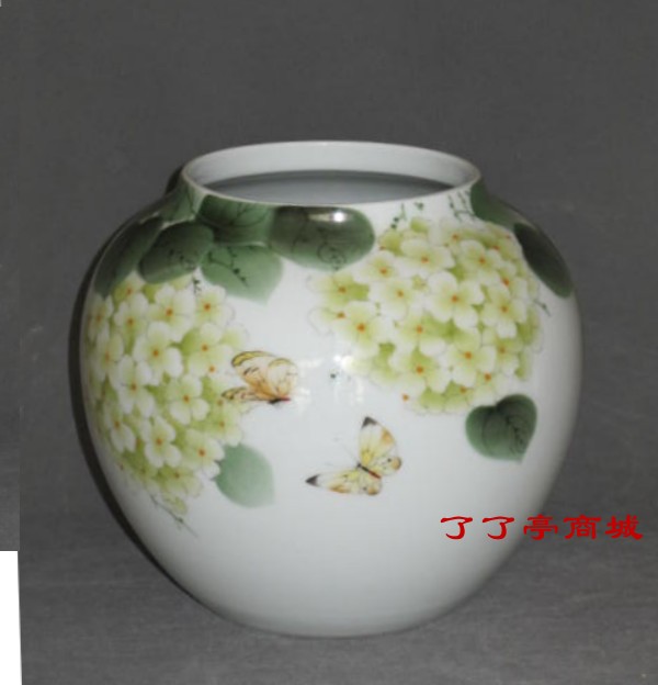 《蝶恋花》.釉上彩.熊俊（江西省高级工艺美术师.中国陶瓷艺术大师熊汉中之女）